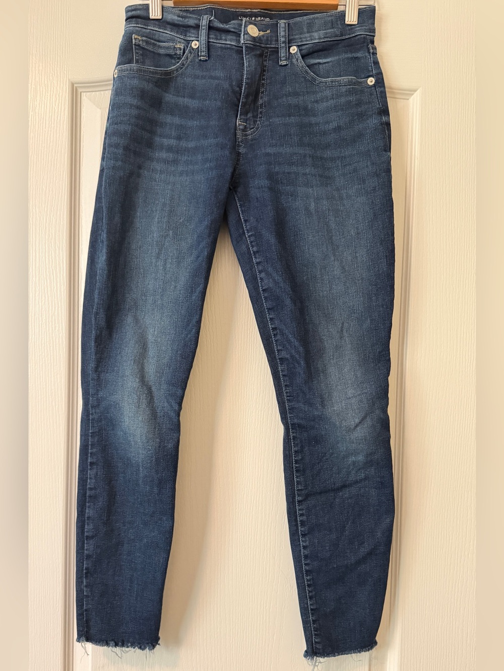Lucky Brand Ava Mid Rise Skinny Jeans Size 27 Raw Hem Dark Wash Stretch